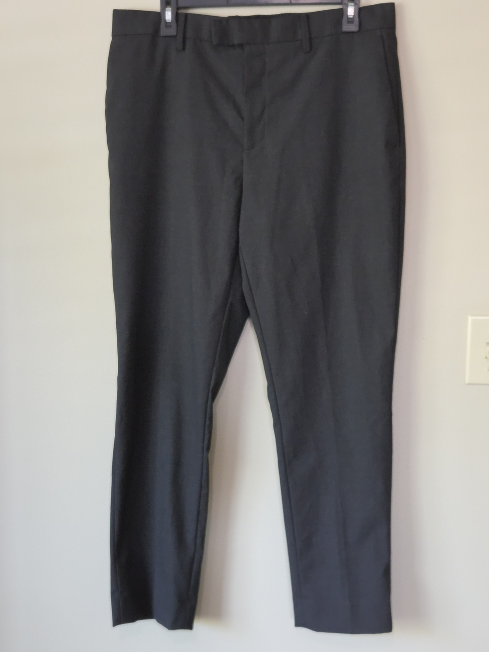 Banana Republic Men's 32 x 30 Black Tailored Fit Dress Pants